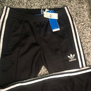 Adidas track pants size small NWT!!!!